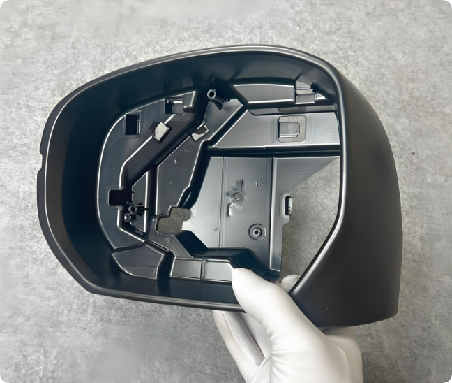 名研模具解析汽车倒车镜系统塑胶模具加工工艺